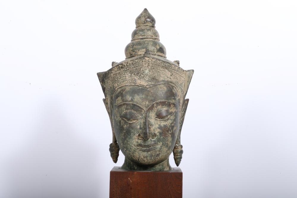 LARGE ANTIQUE THAI BRONZE BUDDHA