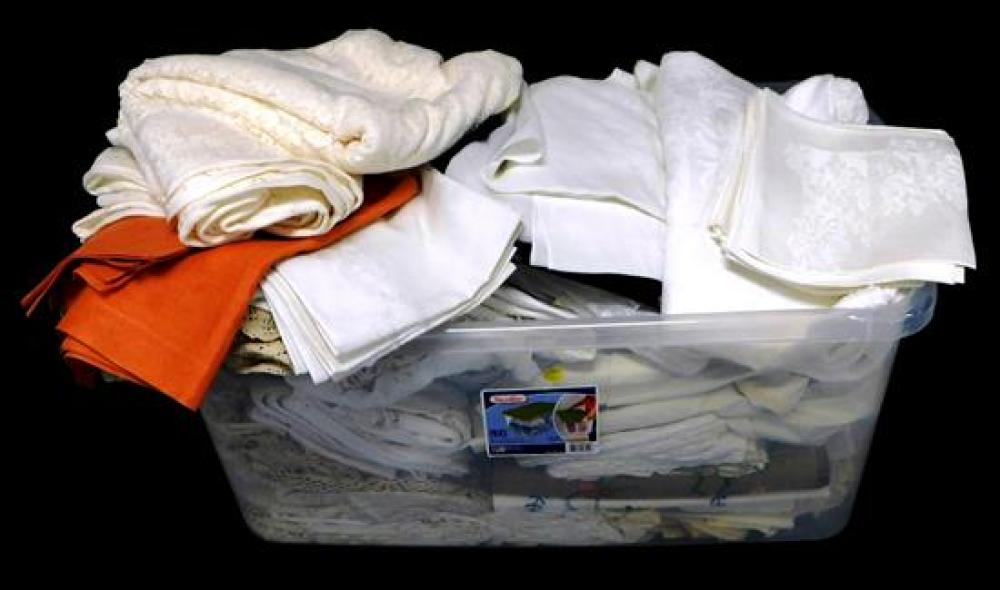 LARGE ASSORTMENT OF TEXTILES,