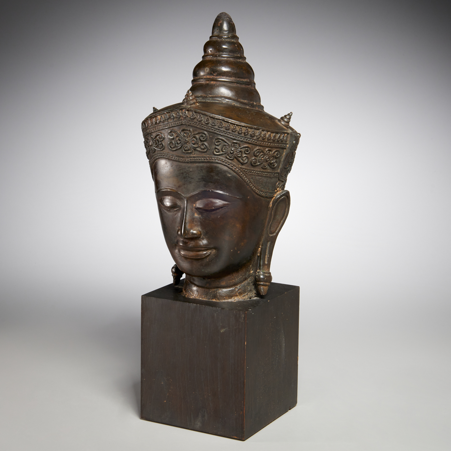 LARGE AYUTHAYA BRONZE BUDDHA HEAD