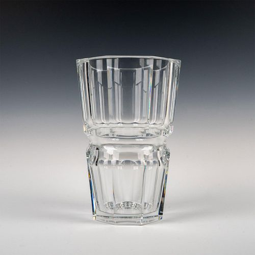 LARGE BACCARAT CRYSTAL VASE,