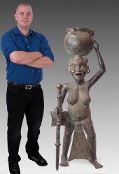 LARGE BAMUN AFRICAN BRONZE WOM
