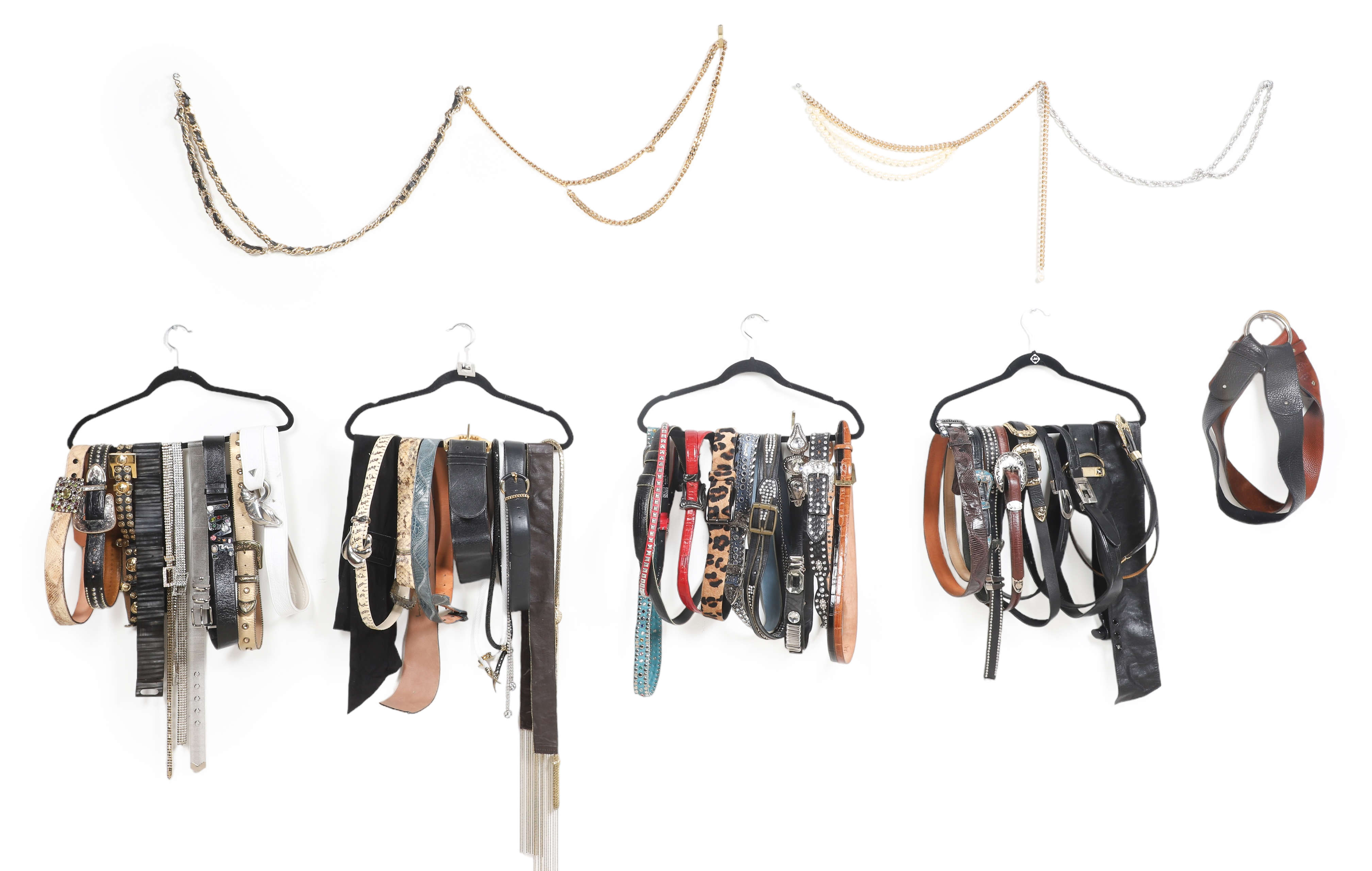 Large belt grouping incl.