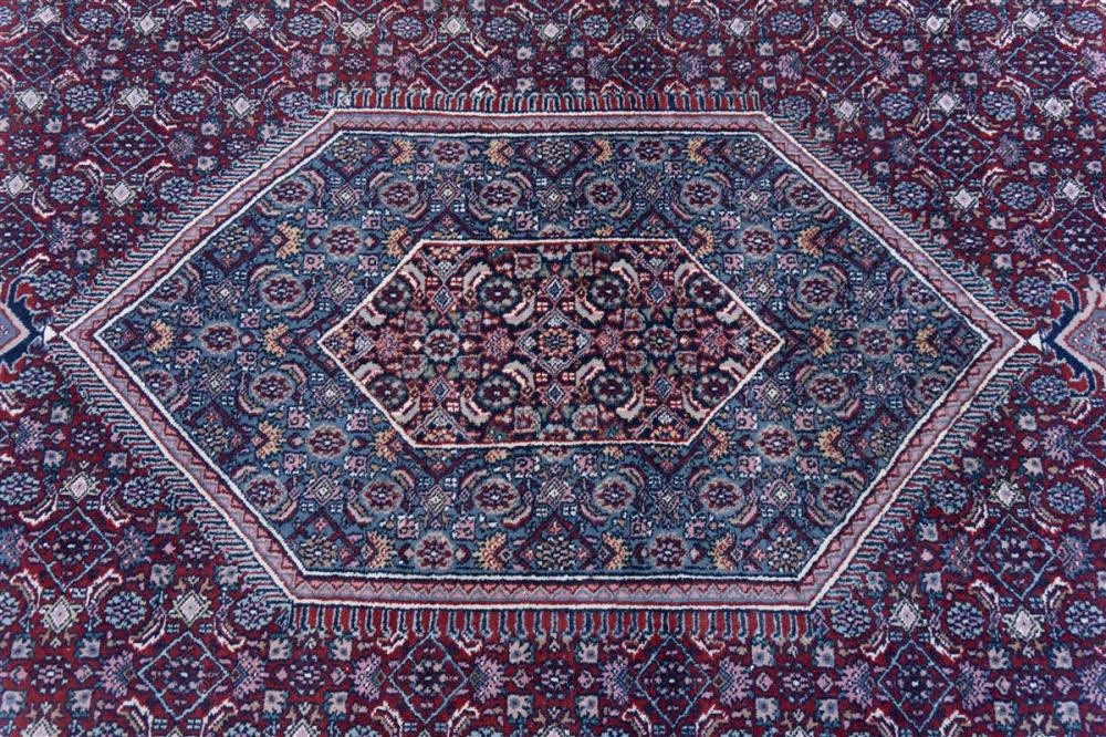 LARGE BIJAR WOOL RUGLARGE BIJAR