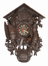 LARGE BLACK FOREST CARVED CUCK