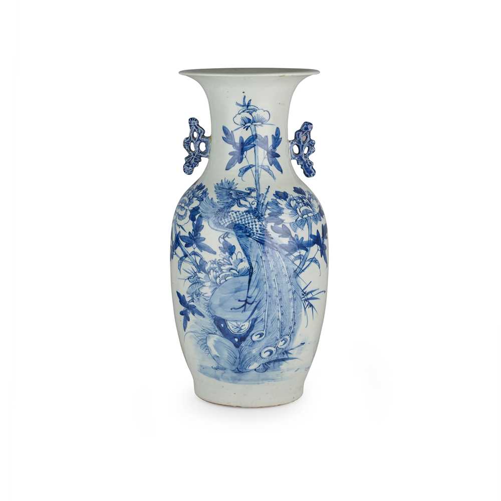LARGE BLUE AND WHITE 'PHOENIX' VASE