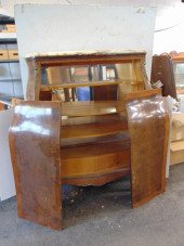 LARGE BOMBE STYLE BRONZE MOUNT