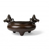 LARGE BRONZE 'DRAGON' TRIPOD C