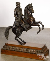 LARGE BRONZE FIGURE OF A CAVAL