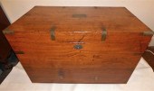 LARGE CAMPHORWOOD CHESTOversiz