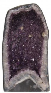 LARGE CATHEDRAL GEODE SPECIMEN