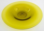 LARGE CHARTREUSE AMERICAN STUD