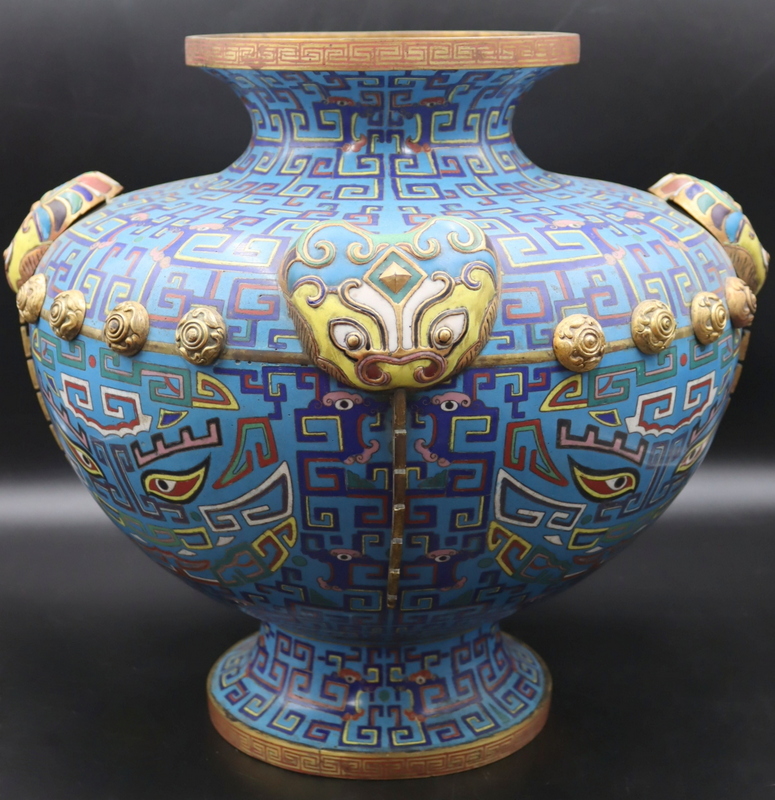 LARGE CHINESE ARCHAIC STYLE