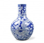 LARGE CHINESE B & W DRAGON GLO