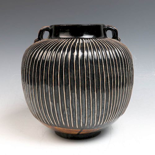 LARGE CHINESE BLACK & WHITE