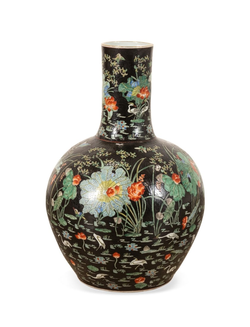 LARGE CHINESE BOTTLE VASE,