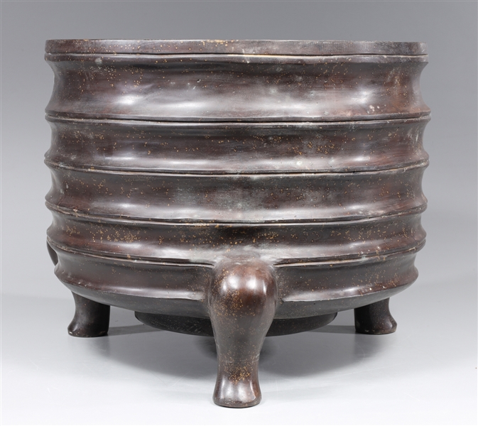 Large Chinese bronze tripod censor,