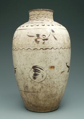 Large Chinese [Cizhou] pottery jar,