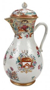 LARGE CHINESE EXPORT ARMORIAL