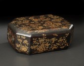 Large Chinese Export Deux-Coul