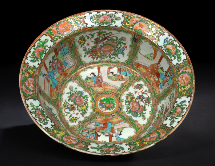 Large Chinese Export Porcelain Wash