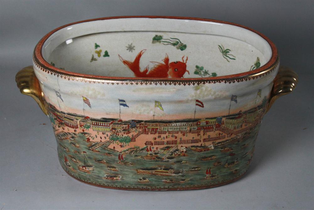 LARGE CHINESE EXPORT STYLE FOOTBATH