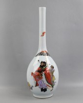 LARGE CHINESE FAMILLE ROSE VAS
