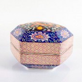 LARGE CHINESE HEXAGONAL BOX WI