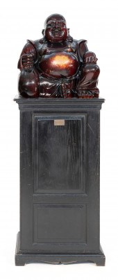 LARGE CHINESE LACQUERED WOOD F