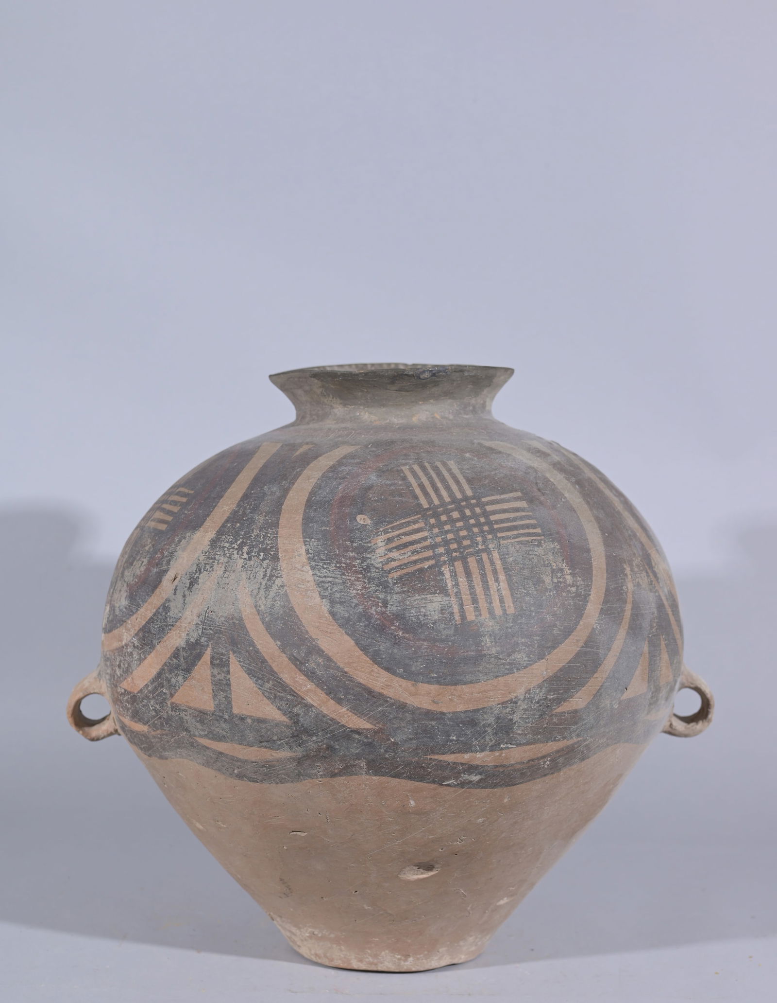 LARGE CHINESE NEOLITHIC PAINTED