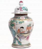 LARGE CHINESE PORCELAIN BALUST