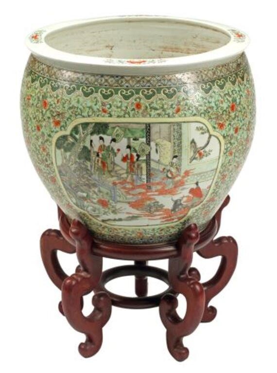 LARGE CHINESE PORCELAIN FISHBOWL ON