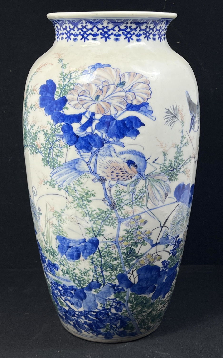 Large Chinese Pottery Vase. Painted