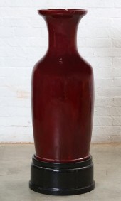 LARGE CHINESE SANG DE BOEUF PO