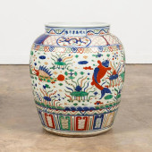 LARGE CHINESE WUCAI POTTERY JA