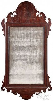 LARGE CHIPPENDALE MAHOGANY MIR