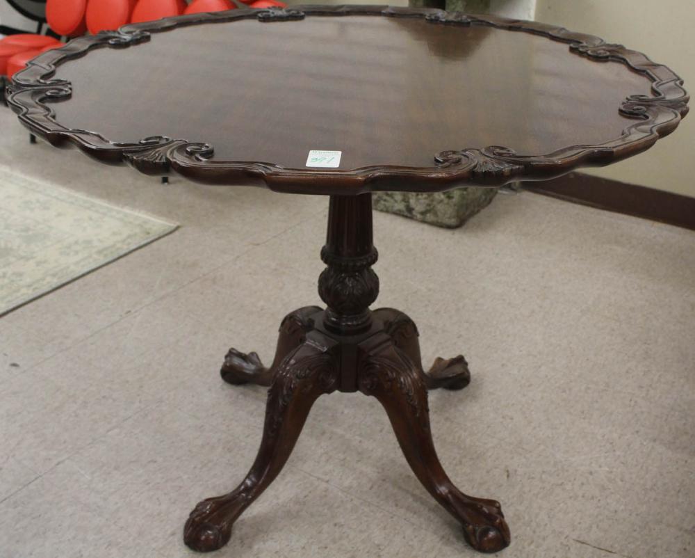 LARGE CHIPPENDALE STYLE TILT-TOP
