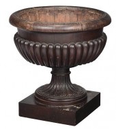 LARGE CLASSICAL MAHOGANY URNpr