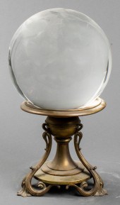 LARGE CLEAR CRYSTAL BALL ON BR