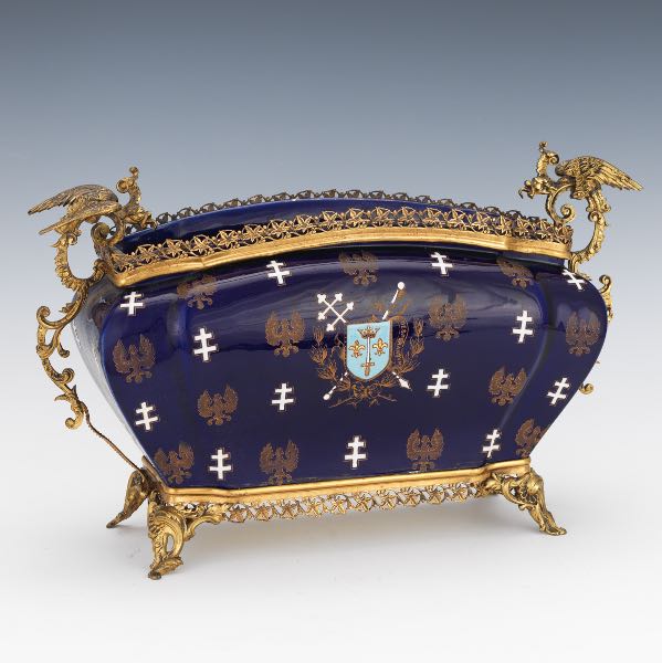 LARGE COBALT PORCELAIN PLANTER 12