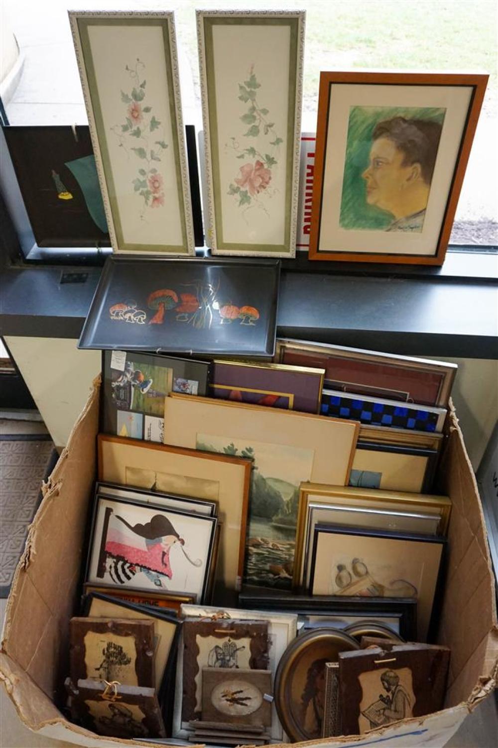 LARGE COLLECTION APPROXIMATELY 40