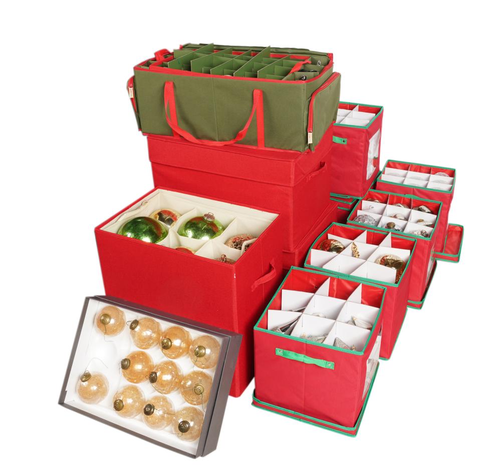 LARGE COLLECTION OF CHRISTMAS