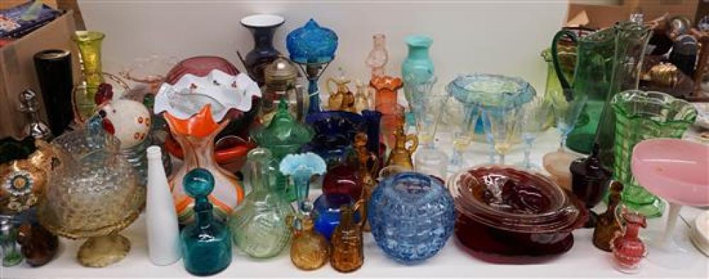 LARGE COLLECTION OF CLEAR AND