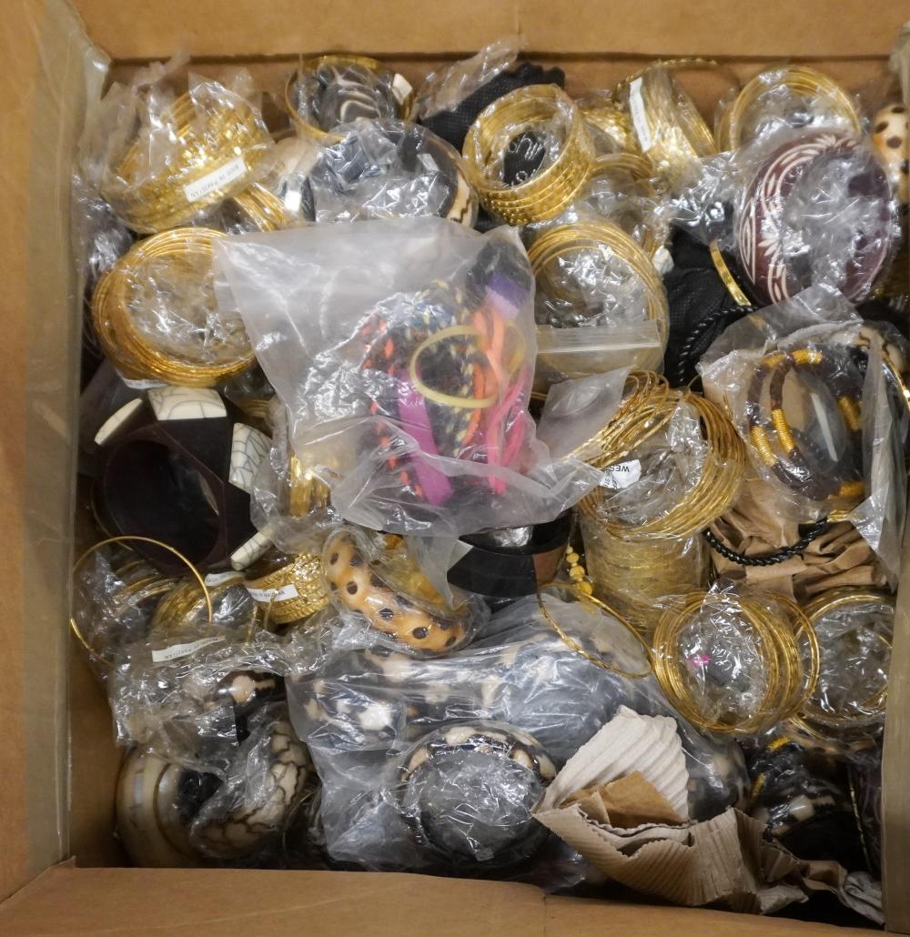 LARGE COLLECTION OF ENAMELED AND