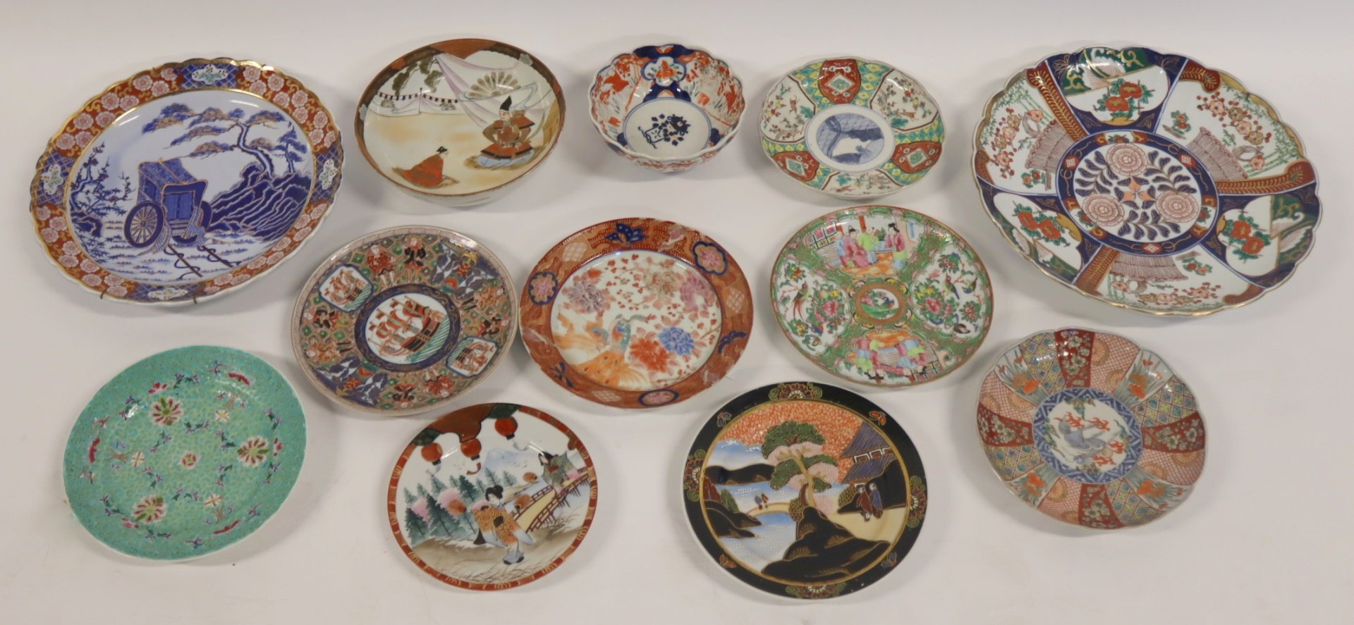 LARGE COLLECTION OF JAPANESE