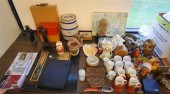 LARGE COLLECTION OF PORCELAIN,