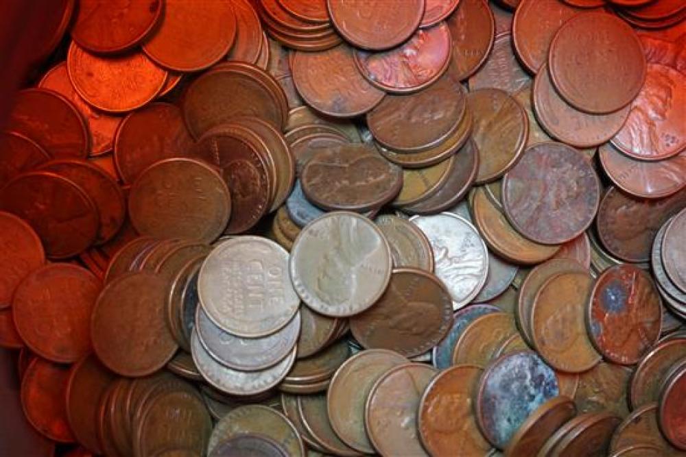 LARGE COLLECTION OF U.S. AND