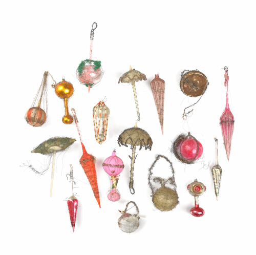 Large collection of wire wrapped