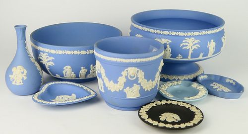 LARGE COLLECTION WEDGWOOD