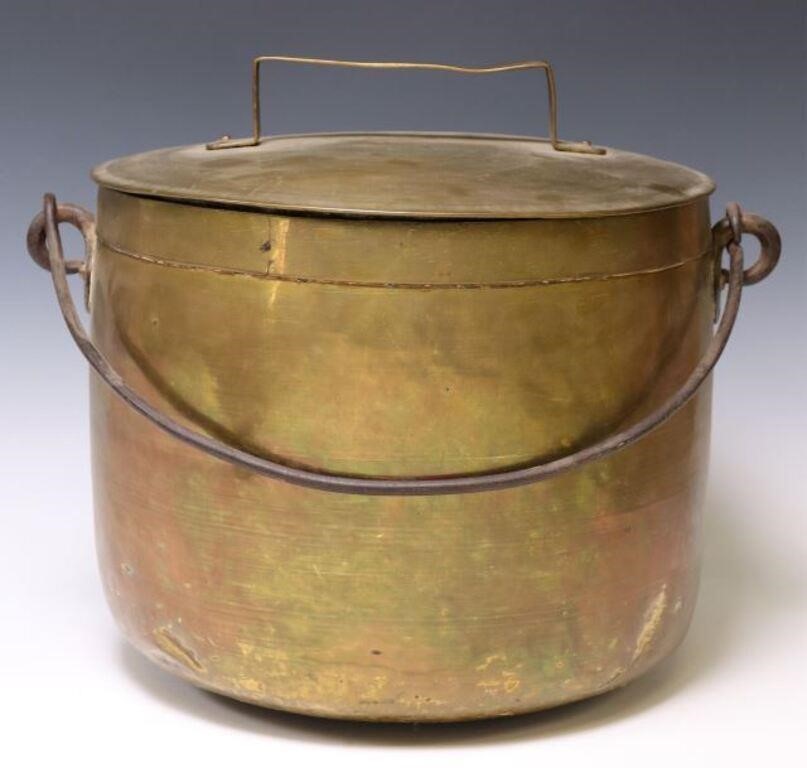 LARGE CONTINENTAL BRASS LIDDED