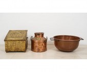 Large copper candy kettle; a S